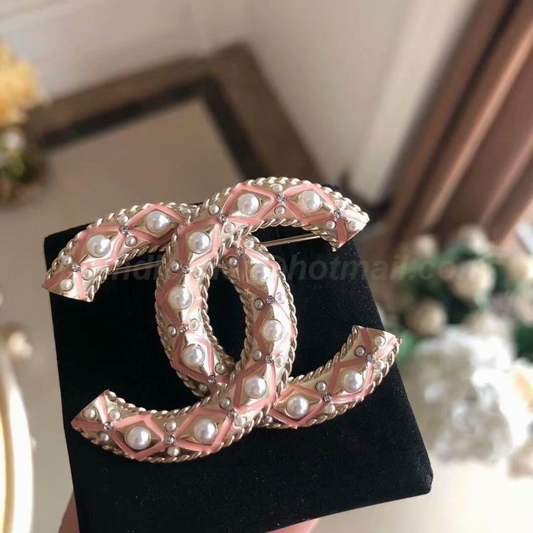 Chanel Brooch 442